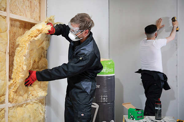 Superglass glass mineral wool insulation is effective, easy to fit and has full technical support. So, it’s the intelligent choice for installers and contractors.